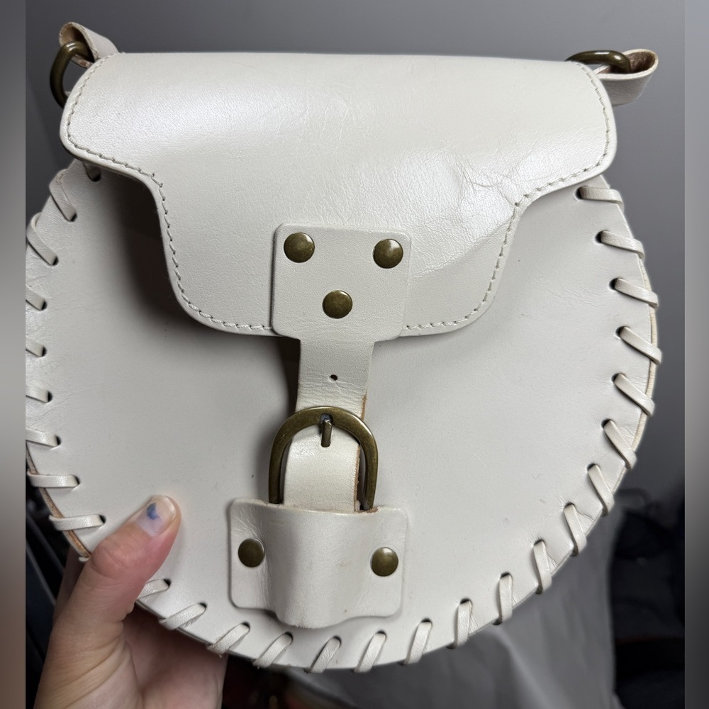 Ecote White BraidedLeather Round Crossbody Western Bag - Picture 5 of 14
